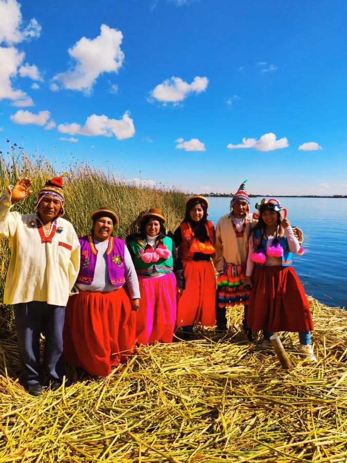 Lodge Uros Maya *